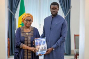 Cohésion nationale : le Président de la République, Bassirou Diomaye Faye avec une délégation des Ambassadeurs de la paix