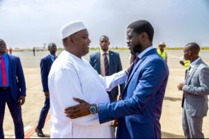 Visite officielle en Gambie : Le Président Bassirou Diomaye Faye accueilli dans un climat de fraternité