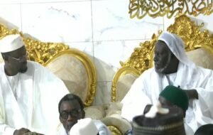 Thiès : Ousmane Sonko en visite chez la famille Ndièguène à Keur Mame Elhadji