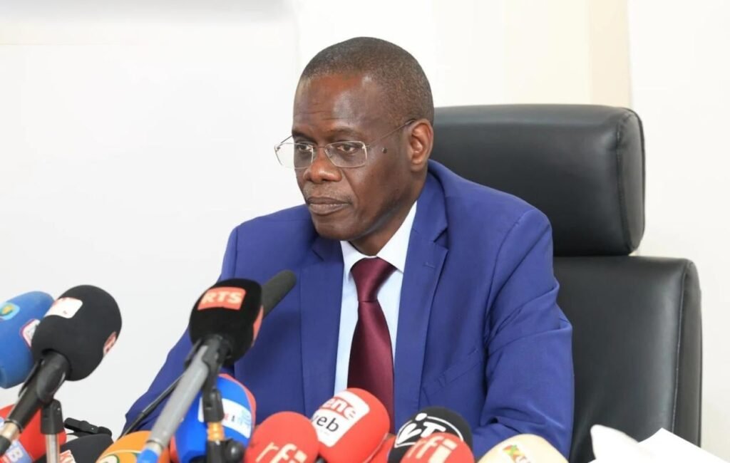 Majorité en crise : Le Premier ministre face au mur Pastef », « PLFR 2026 : Le grand oral du gouvernement après le camouflet parlementaire